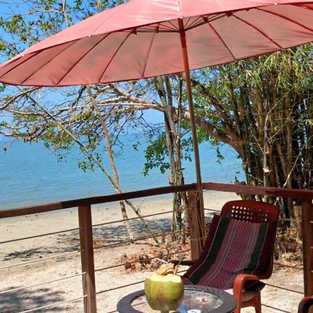 Dugong Koh Sukorn Hotel Ko Sukon Eksteriør billede