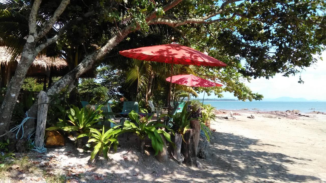 Dugong Koh Sukorn Hotel Ko Sukon Eksteriør billede
