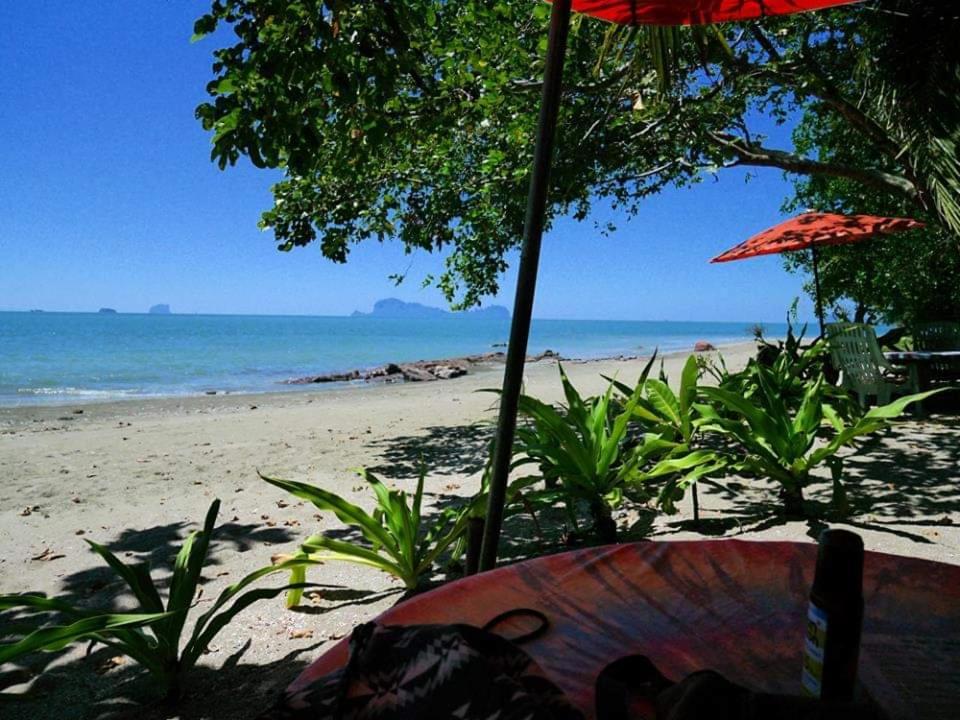 Dugong Koh Sukorn Hotel Ko Sukon Eksteriør billede
